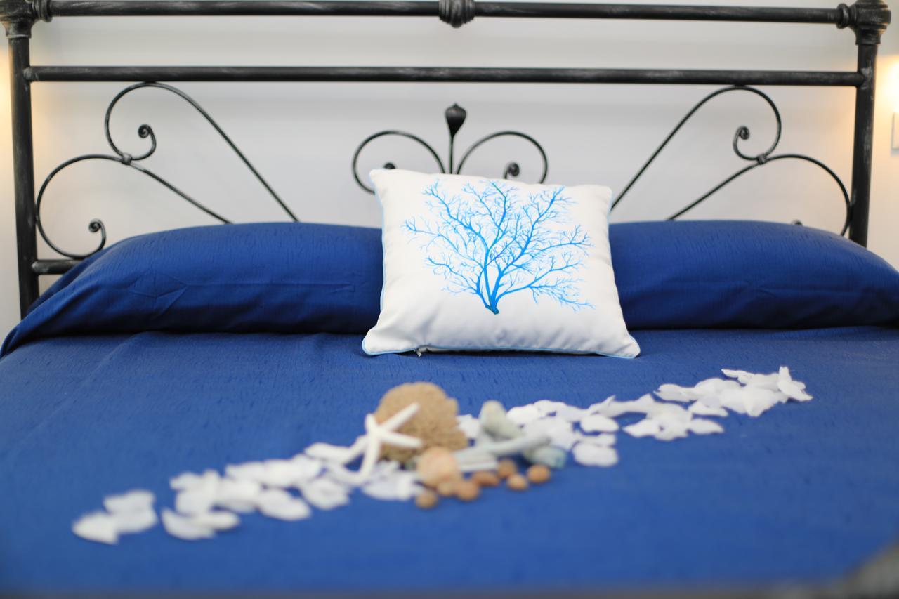 White Aurora Rooms Porto Cesareo Extérieur photo