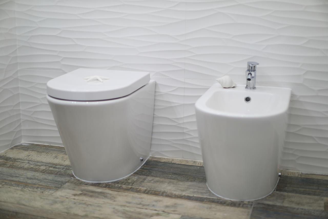 White Aurora Rooms Porto Cesareo Extérieur photo